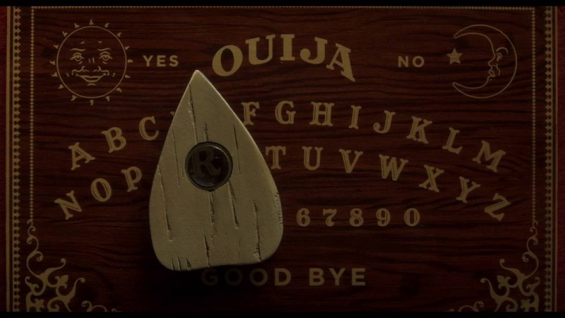 "Rapidinha" Ouija - Origem do Mal - Comentários